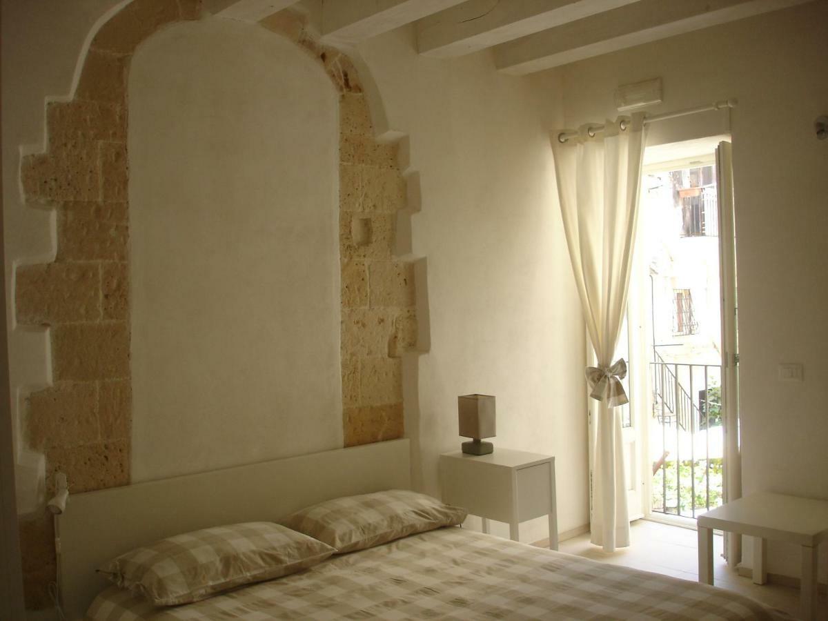 Domus 1333 Al Duomo Villa Syracuse Buitenkant foto